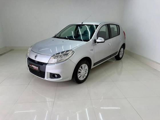 RENAULT SANDERO 1.6 PRIVILÈGE 8V FLEX 4P MANUAL RENAULT SANDERO 1.6 PRIVILÈGE 8V FLEX 4P MANUAL